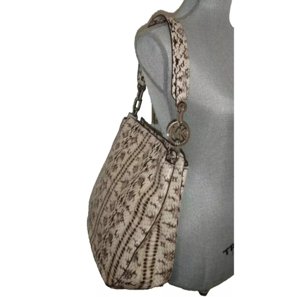 Michael Kors Women's Black/White FULTON Embossed Leather Hobo Shoulder Bag - Picture 2 of 8